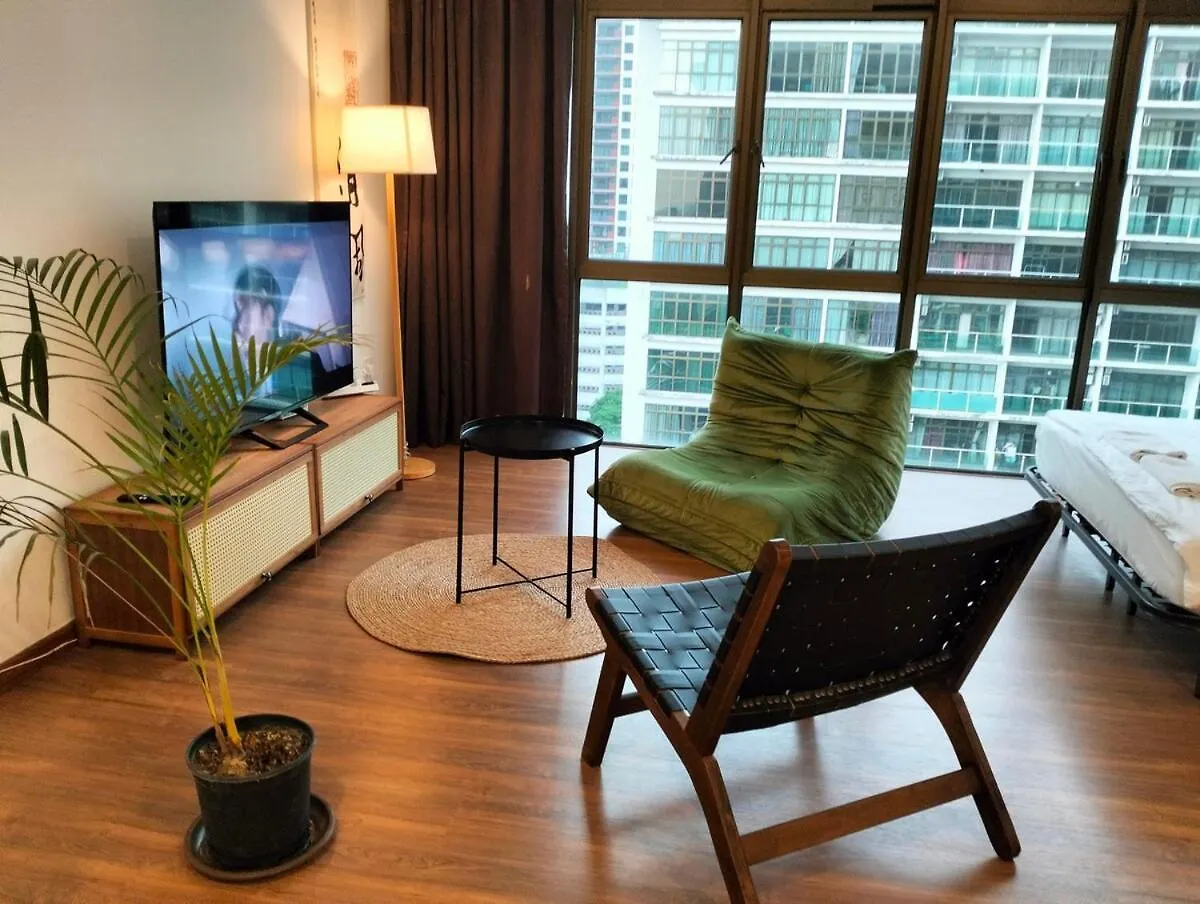023 Palazio Apartment Vintage Style Studio Mount Austin Wifi & Netflix 新山
