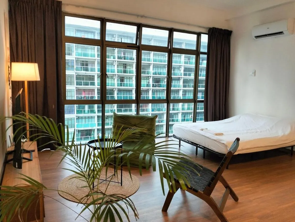 023 Palazio Apartment Vintage Style Studio Mount Austin Wifi & Netflix 新山